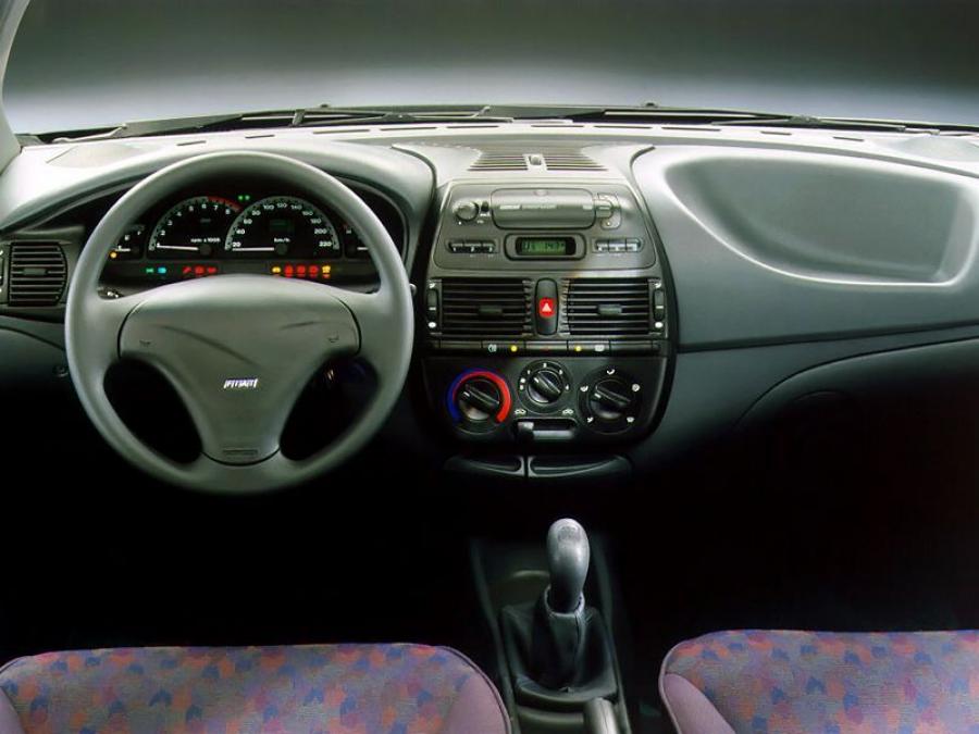  Fiat Bravo 1995 года  (фото 4 из 13)